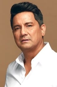 Richard Gomez