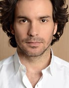 Santiago Cabrera